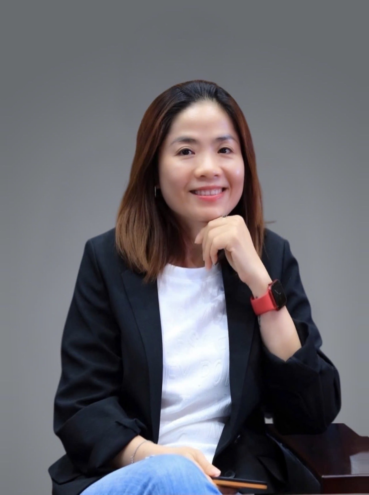 Coyote - Ms. Yen Nguyen